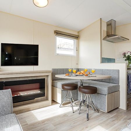 Sandymouth Holiday Resort Morwenstow Экстерьер фото