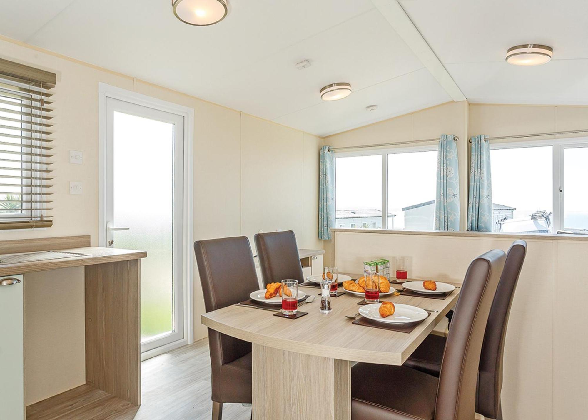 Sandymouth Holiday Resort Morwenstow Экстерьер фото